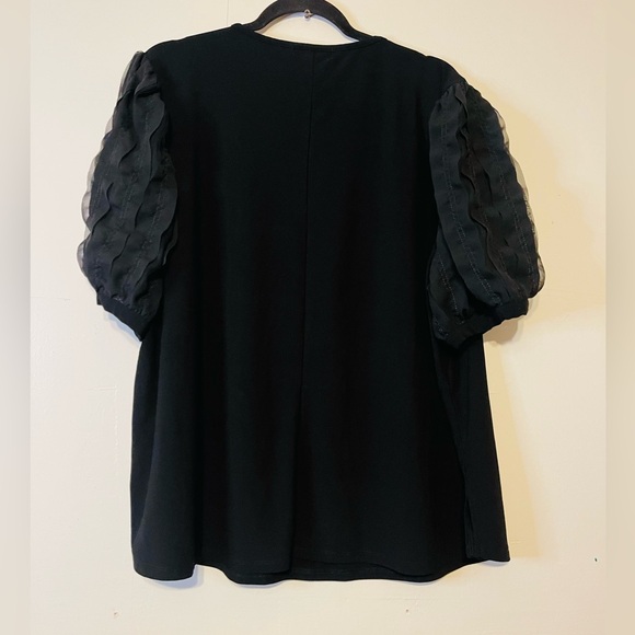 Madison Black Puff Sleeve Blouse - Picture 2 of 5